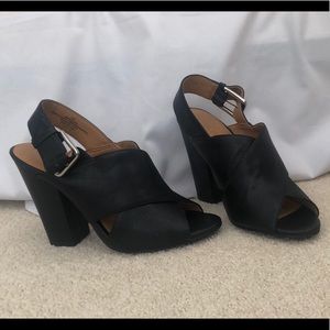 Nine West Leather Sling Back
